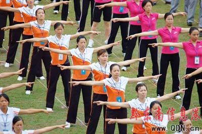 �F�����l���e��ǧ�˴󱊏V���ٱ���