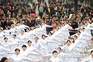 �ؑc�����o(h��)ʿ�V��(ch��ng)�ƏV�鷿������(�M�D)