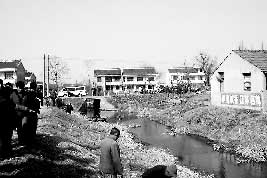 ĸ�H��������Ů�����ʬ���Пo��