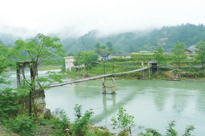 �����׌��կ����  ʮ�ꡰѩ�u·��