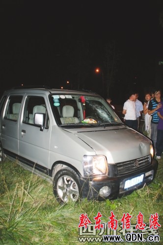 Ů��ҹ���R·�϶�Ȧ�W܇ײ�w3��·�˺����x