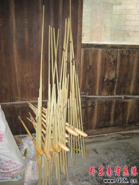 ����ȫ������J���������أ�ƽ�������������