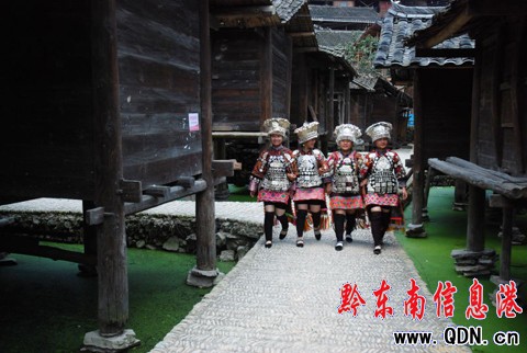 ��ɽ��կ��Ⱥ����ˮ�ϼZ�}���M�D��