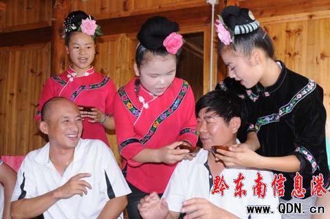 ������ϲ�g��ϲ�gҲҪ�ȣ��� ���Ů���Ծƴ���