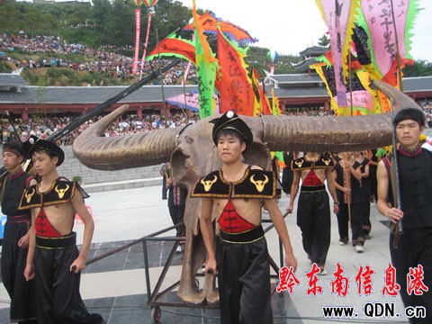 �Sƽ���m�����Ļ���(ji��)���H�鸂��Ư��ِ�_Ļ(�D)