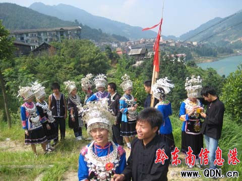 �ϼ����ۨC��蹝�_Ļ ��������ø��V�飨�D��