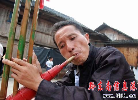 ����ͬ��ӭ��һ��һ�ȵġ����׹������M�D��