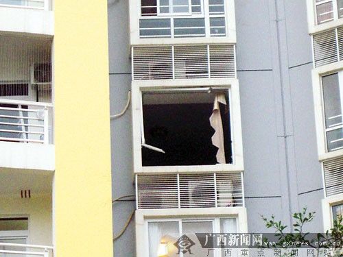 ���P���X�Ͻ𴰲�ҊۙӰ��