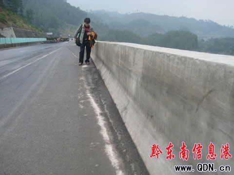 2��؛���P����3܇׷β �P������Д�5С�r(�D)