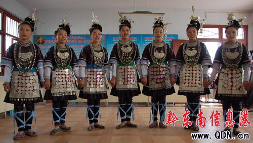 小黃侗族大歌姐妹合唱團 載譽歸來(圖)