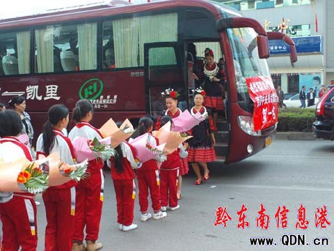 ����������ˮ���衷�ؼ��ˣ��M�D��