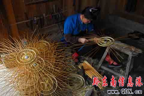 ��կ�h��Ȫ患����־����¸�·���D��