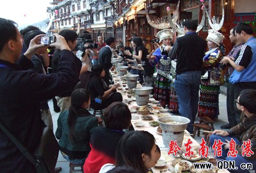 ǧ���L(zh��ng)����  ͬ�^���깝(ji��)���D��