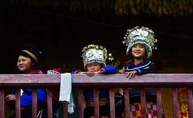 ̽�L��կ ����������y(t��ng)���У��D��