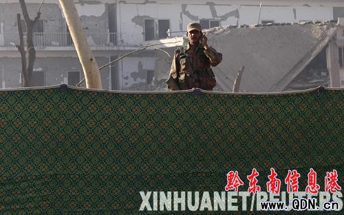 �ͻ�˹̹��ɳ������ը���u��11������(�M�D)