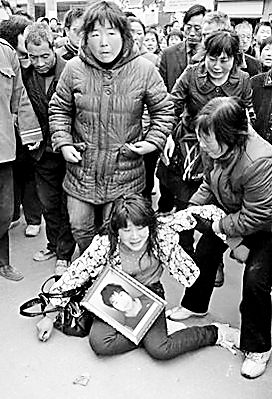 �������������������m�����h�L��7�������܌�