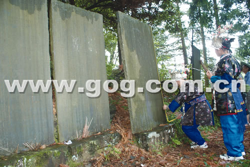 �\���l(f��)�F4�K