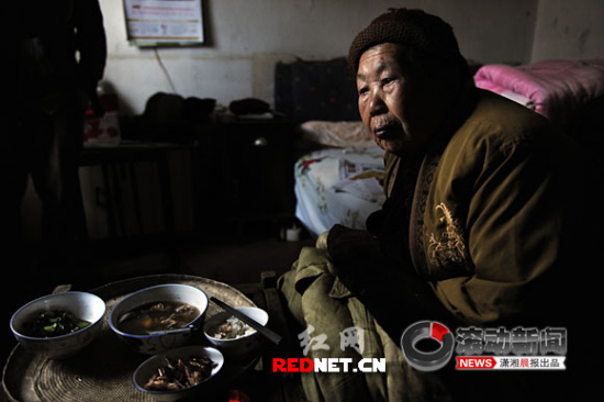 94�q���˲���10��ȡ90Ԫ�ڱ��M�c���[��(�M�D)