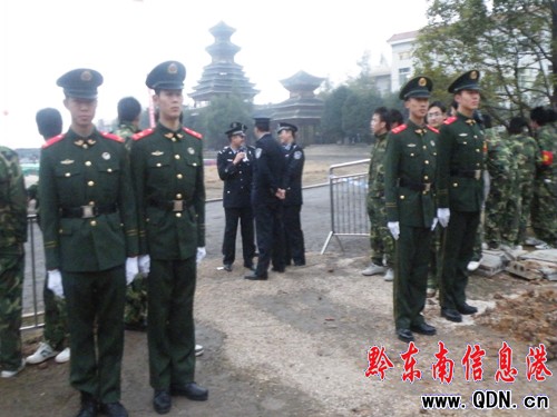 ���侯֧ꠈA�M��ɐۇ�������ҳ����l�΄�