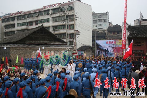 ��ƽ���h�o(j��)���^��ʽ��� �tɫ�Ļ��Wҫ���l(xi��ng)(�D)