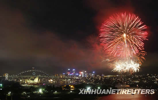 �M�D����������e��ӭ������