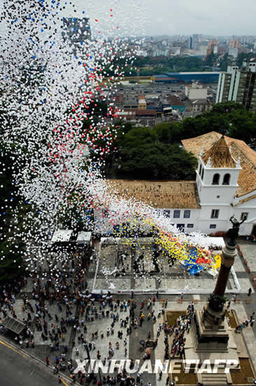 �M�D����������e��ӭ������