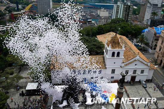 �M�D����������e��ӭ������