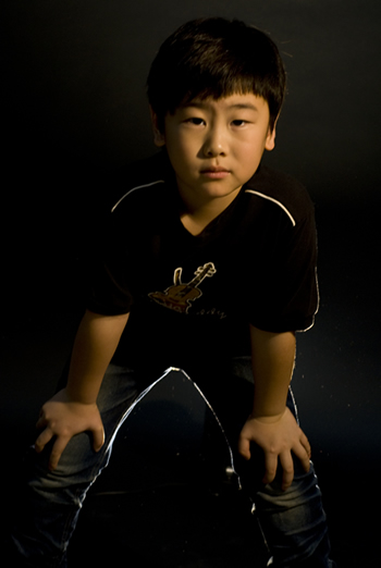 ���Jͯ�ǹ������R�^ǰչ�F�����L�����D��