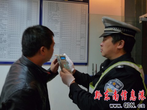 �P���й����ֽ������(du��)ȫ���_չ�������Є�(d��ng)��