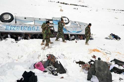 ������ѩ������166��135�� ���н����v܇����(�D)