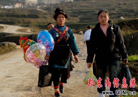 �綱ͬ���g�gϲϲ��ُ��؛�^���꣨�D��