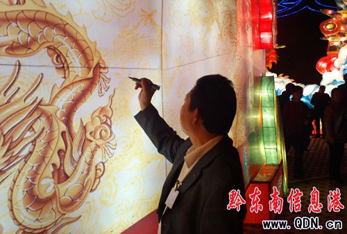 �_���ɕ� �˴���������fί�T�Ο�����Մ�lչ