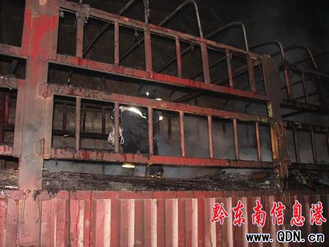 �賿���ٹ�·��؛܇(ch��)ͻ�l(f��)��𱻟������D��