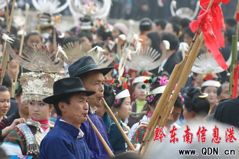 �������J�Ϲ�(ji��)�ߡ�����+���g��֮·��(n��i)���S��(�D)