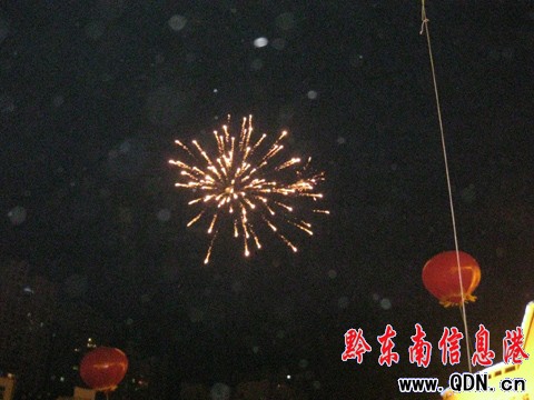 �P������ŶY���c(di��n)�������g�cԪ����(ji��)���D��