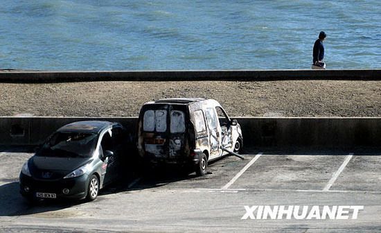 �M�D�����L���u�������°��f��ͥ���13������