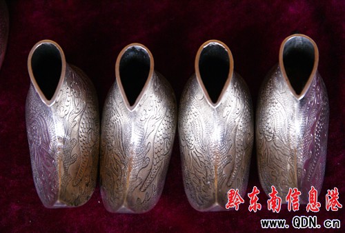 �S���������������gչƷ�����������M�D��