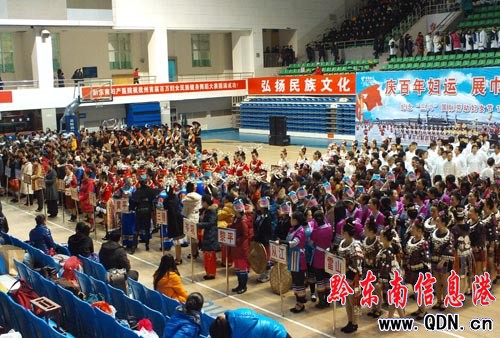 ǭ�|�����׌ËDŮ�����赸��ِ¡���_Ļ(�M�D)