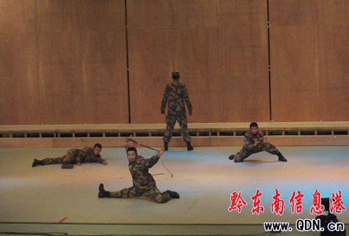 ̽�L�c�DŮ��100�����x������ŬF��(�M�D)