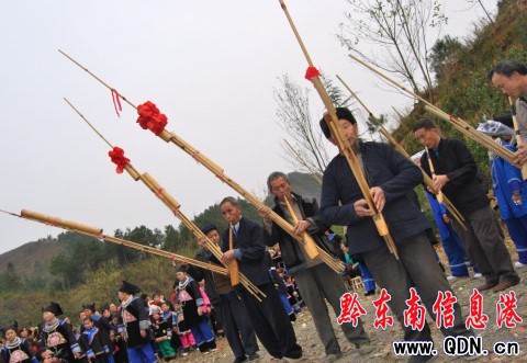 ����h�����¶������������Ļ���ӣ��D��