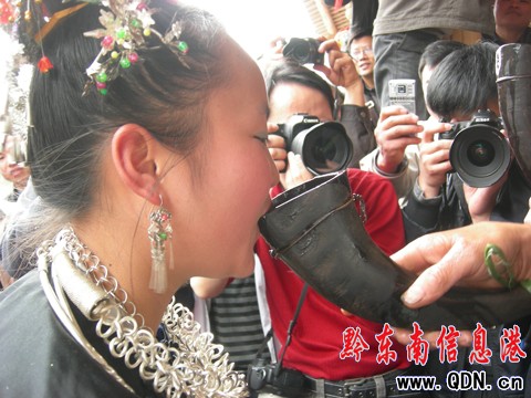 �ƣ�������׺������[���M�D��