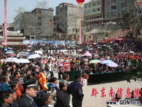 ���롰���¶��������_Ļʽ��կ�^�J�����e��