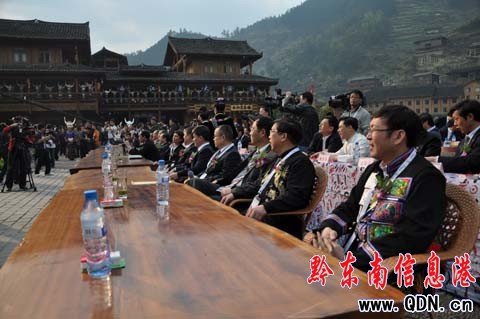 ����Փ���_Ļ ���l(xi��ng)��Ů��Մ�����l(xi��ng)������D��