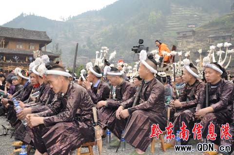 ����Փ���_Ļ ���l(xi��ng)��Ů��Մ�����l(xi��ng)������D��