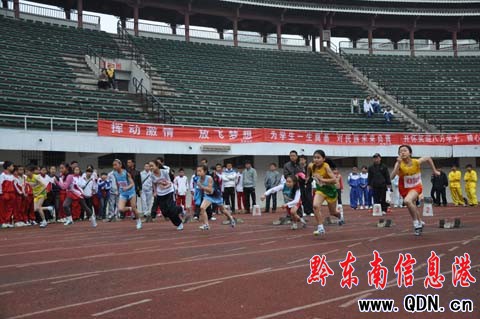 �P��؅^���Č���С�W����\�ӕ��_Ļ���D��