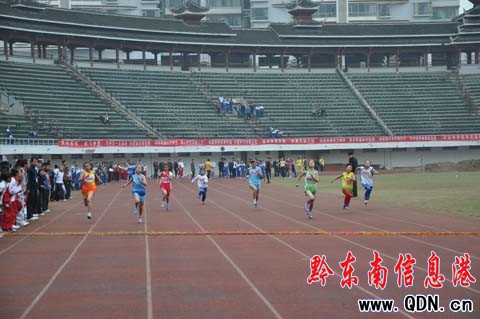 �P��؅^���Č���С�W����\�ӕ��_Ļ���D��