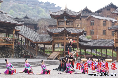 �����Ļ��������������կ���������λ𣨈D��