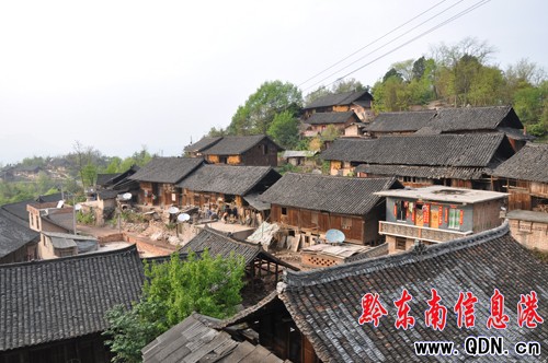 �˹�������Сɽ�� �������ڴ����꣨�D��