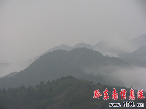 �P��С��ɽ���^˯���ˣ��D��