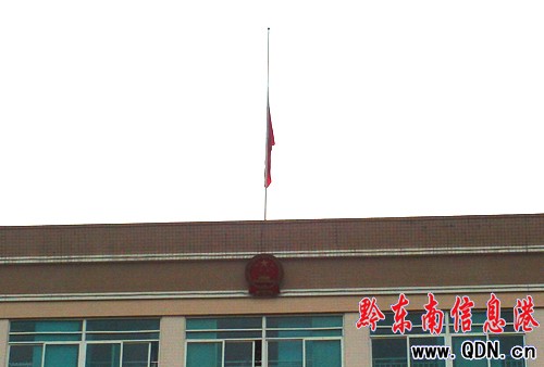 ǭ�|�������������쵿��������yͬ�����D��